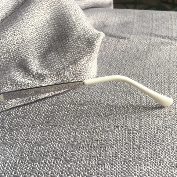 GUESS Mens Sunglasses Sil-3 GU6710 - Picture 10 of 10